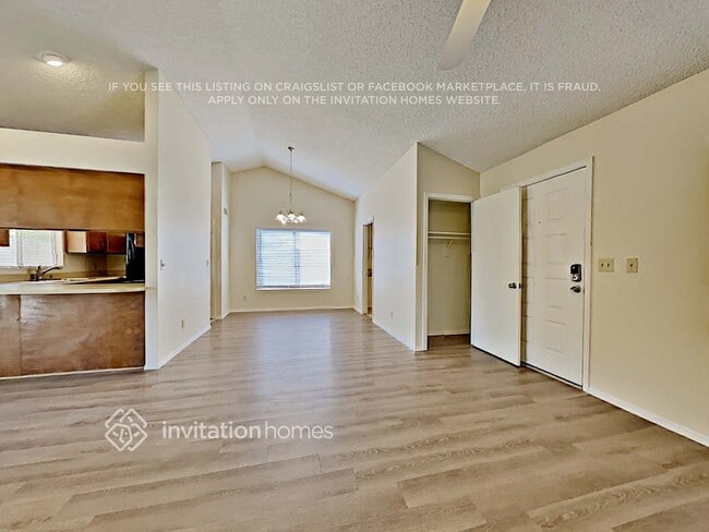 Photo - 19625 N 9th St