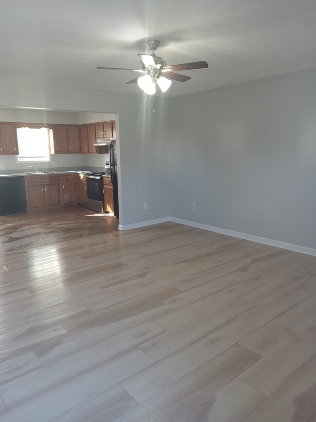 Photo - 542 Hickory Dr Unit 1