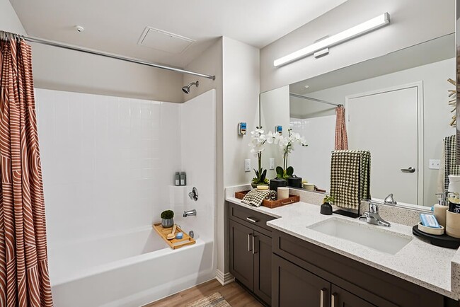 Haven at Del Mar Station Apartments
