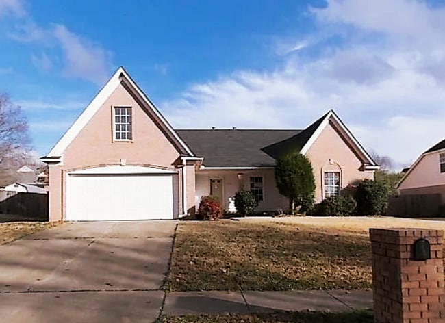 Building Photo - Lovely Bartlett Home In The Beautiful Bartlett Estates Subdivision! Interior Images Coming Soon! ...