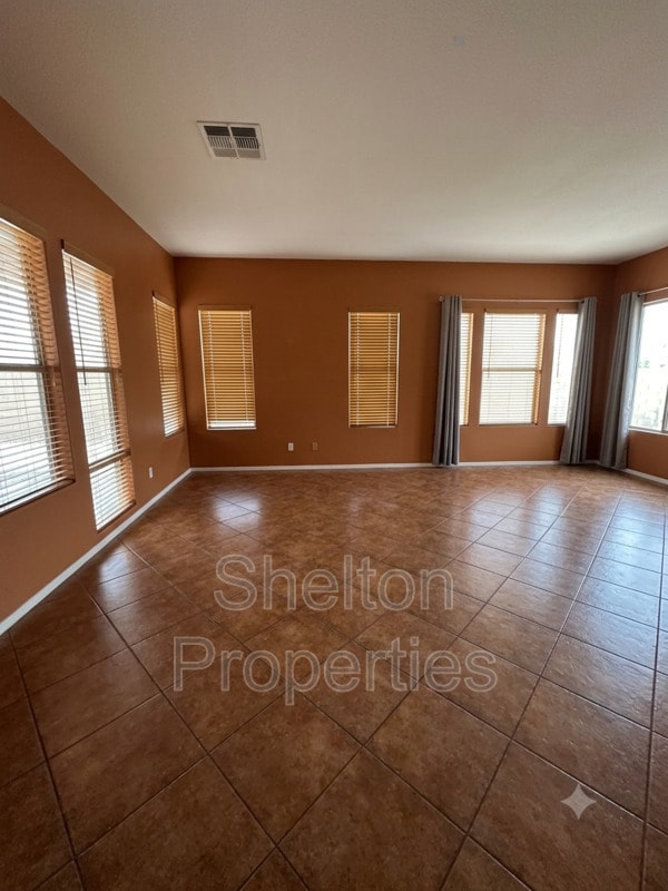 Photo - 15192 W Columbine Dr