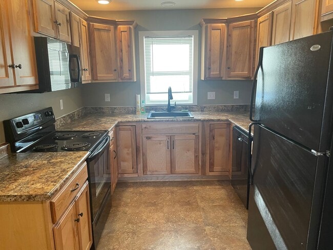 Photo - Charming 2 Bedroom W/Garage