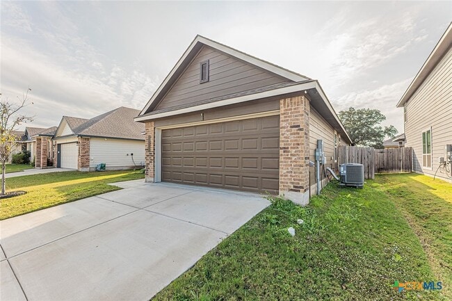 Photo - 9511 Caemlyn Cv