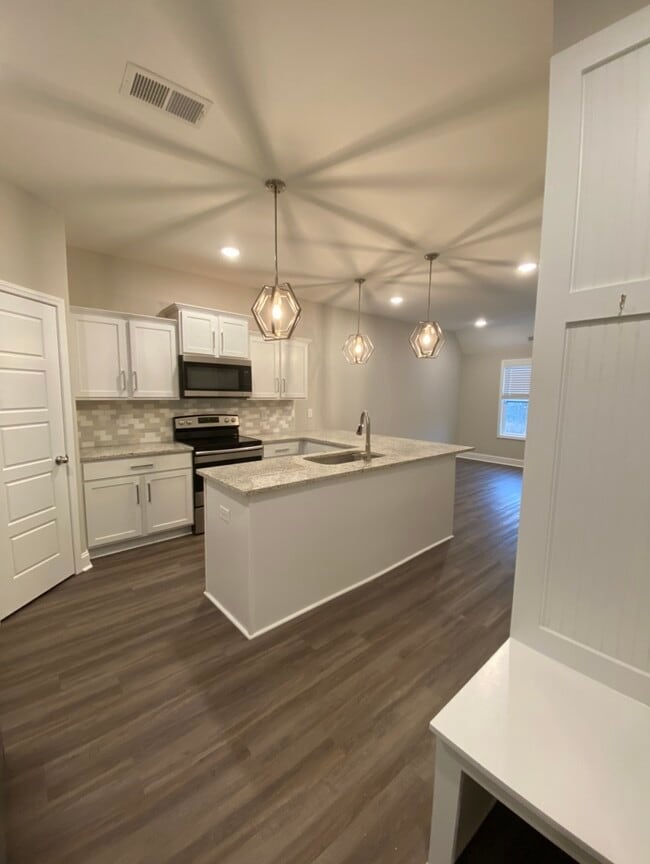 Photo - 1027 Glenkirk Dr
