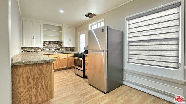 Photo - 1022 S Norton Ave Unit B