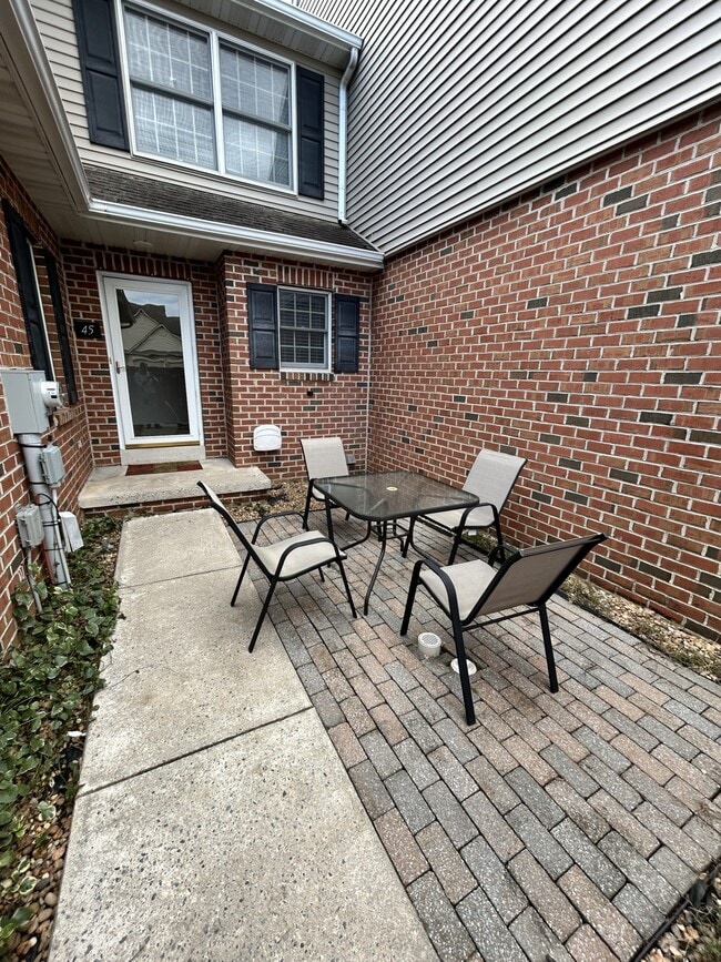 Photo - 45 Spring Hill Ln