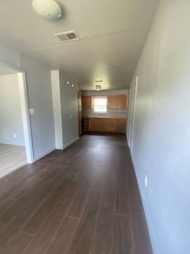 Photo - 3BEDROOM HOME IN NORTHGATE NEIGHBORHOOD