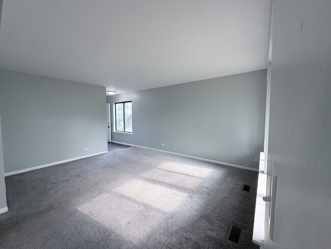Photo - 2 Elm Ct