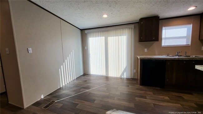 Photo - 4158 Meadow Rd