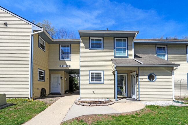 Photo - 874 E Fishers Creek Rd Condo