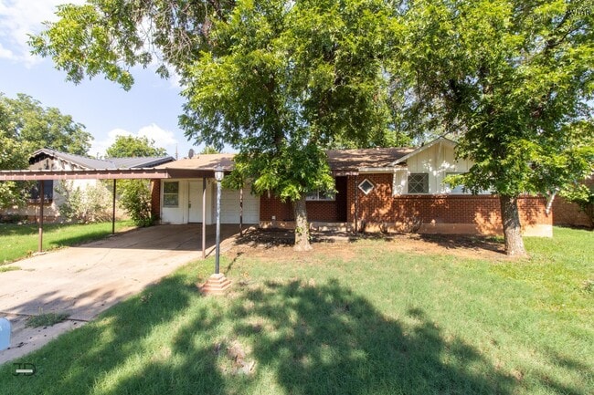 Photo - 109 Wood Cir House