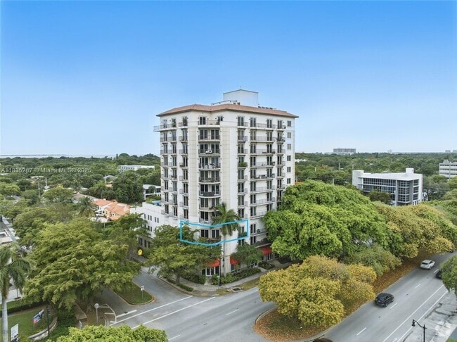 Building Photo - 2701 SW 3rd Ave Unit 303 Rental