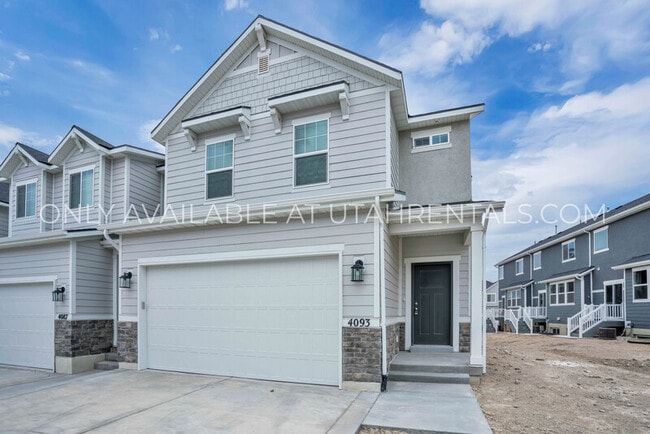 Building Photo - 4093 W Harmony Dr