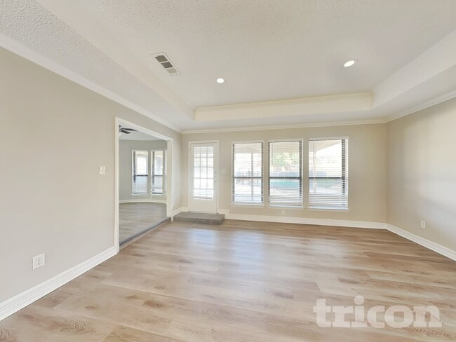 Photo - 3513 Meadowlark Ln