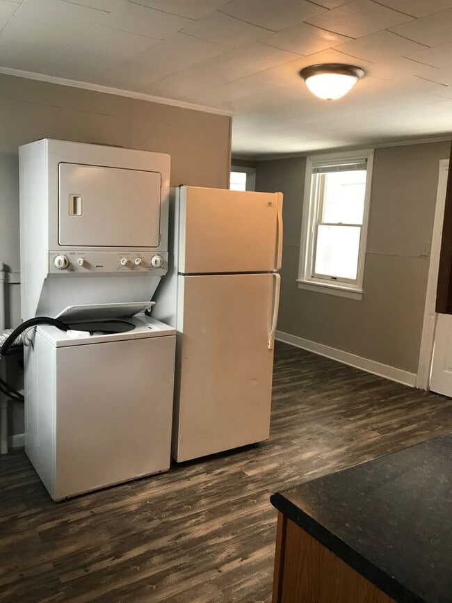 Photo - 36 N Earl St Unidad 36 N. Earl St. Apt A