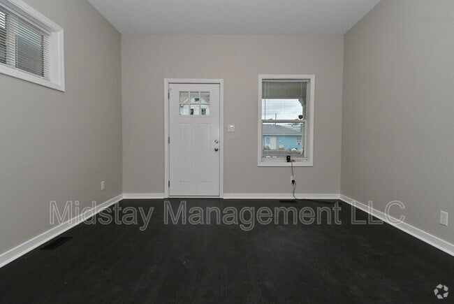 Building Photo - 320 Keystone Ave Rental