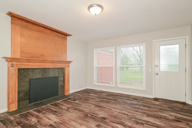 Photo - 13 Cricket Ct