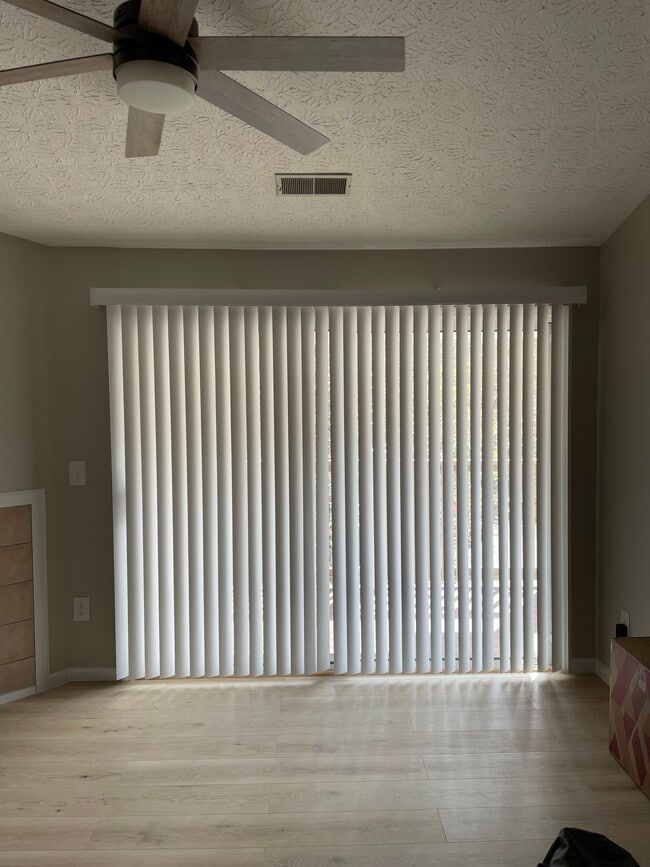 Photo - 400 Lakeview Dr Unidad 309