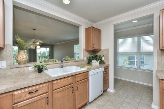 Photo - 305 Barrington Farm Ct