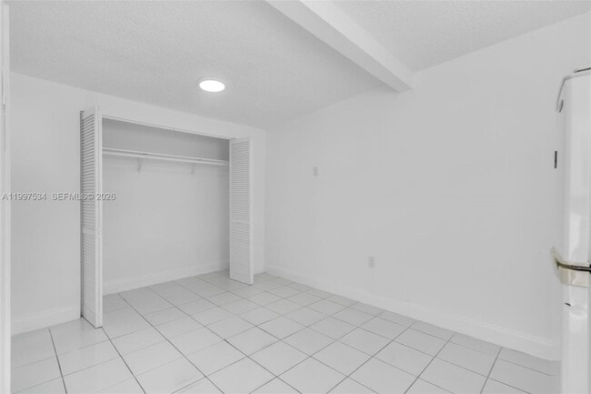 Photo - 201 SW 51st Ct Unit 3