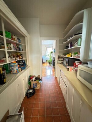 Photo - 104 Strathmore Rd