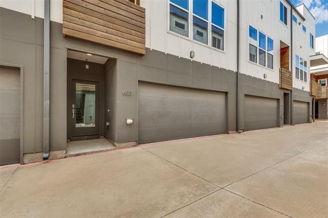 Building Photo - 1510 N Washington Ave