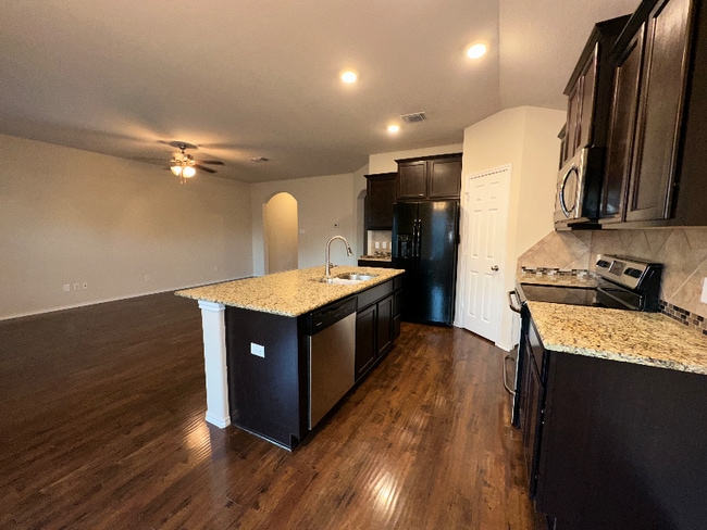 Photo - 2809 Skinner Dr