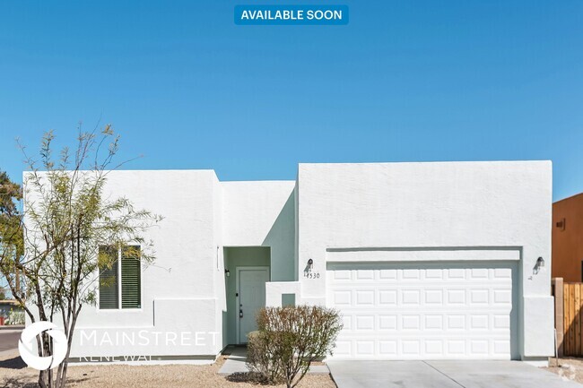 Building Photo - 1530 W Grove St Rental