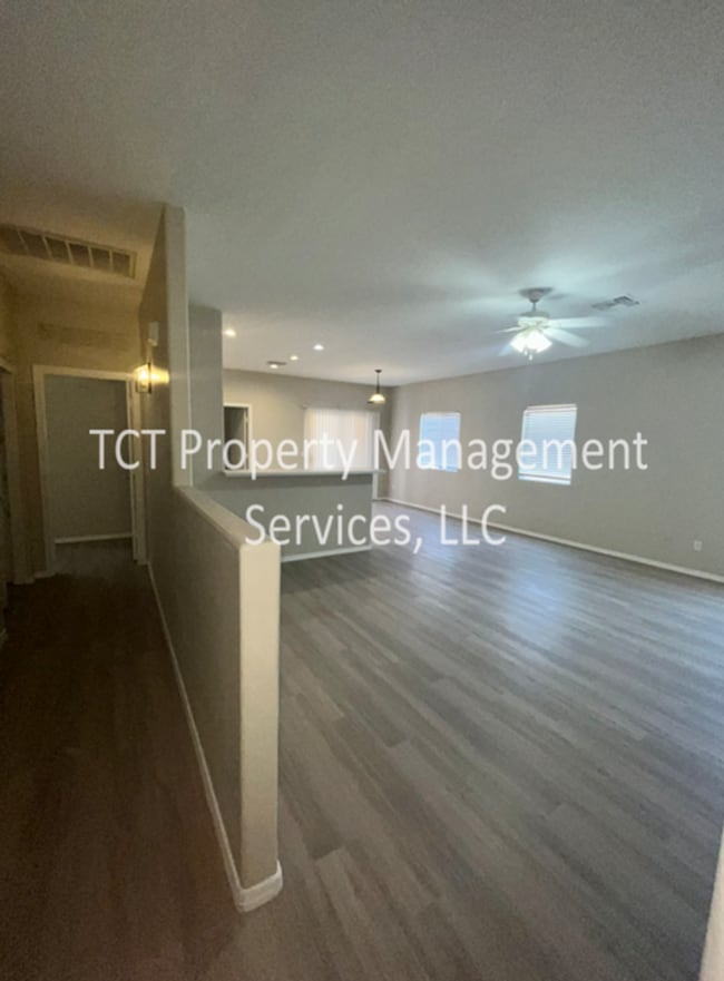 Photo - Newly updated 3 bed/2 bath in Sheely Farms