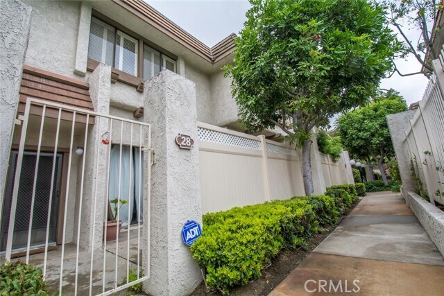 Photo - 848 Huntington Dr Unit 28
