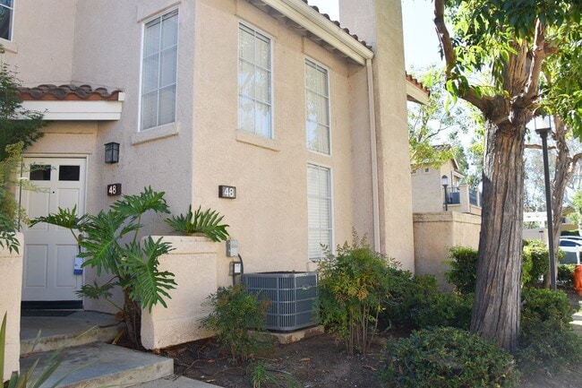Building Photo - 8215 E White Oak Ridge Rental
