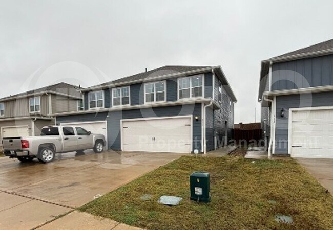 Photo - 316 Marsh Ln