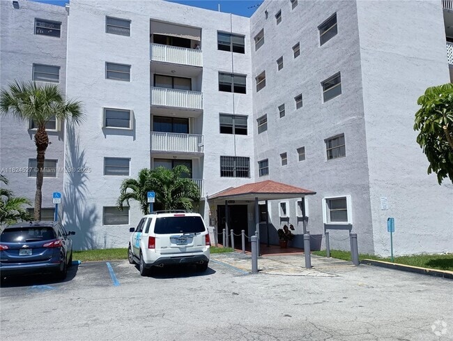 Building Photo - 8145 NW 7th St Unit 207 Rental