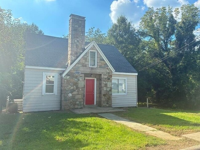 1204 Asheboro St