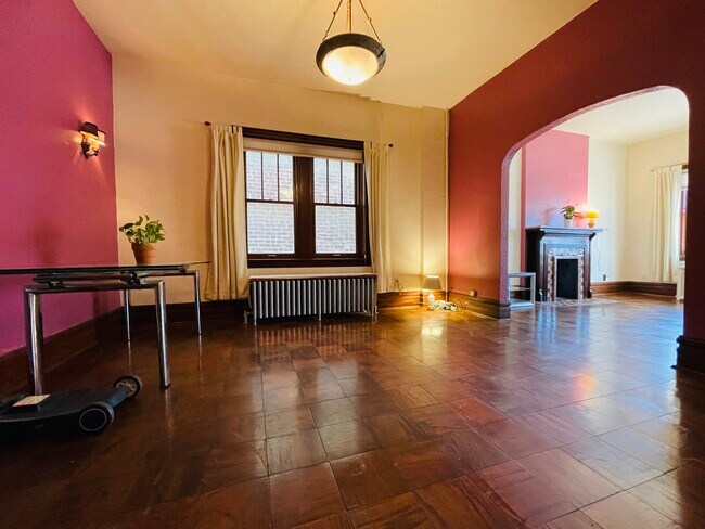 Photo - 2641 S Princeton Ave Unidad 1F