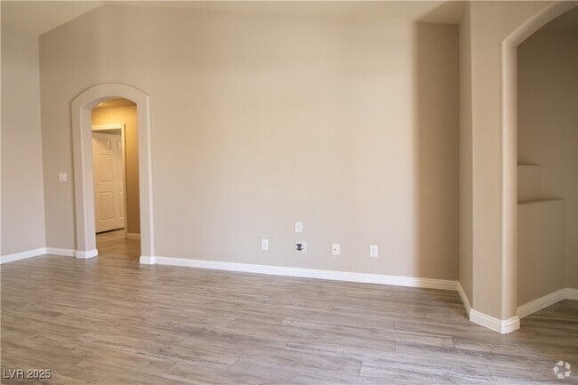 Building Photo - 8688 Little Fox St Rental