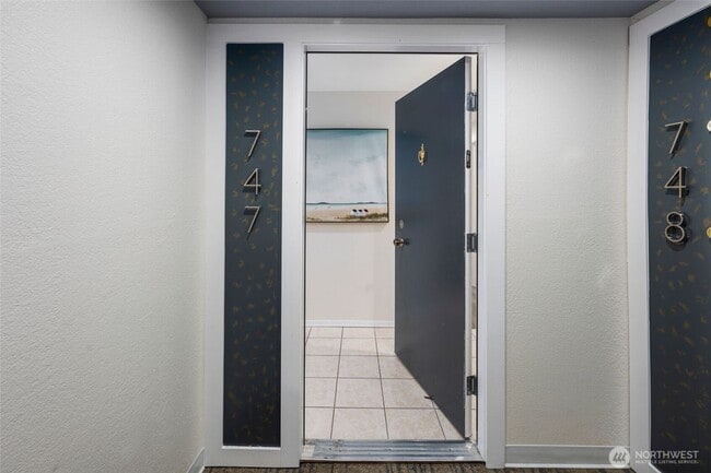 Photo - Resort Living at home!