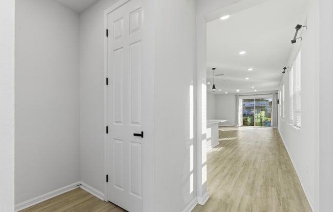 Photo - 162 Cedar Elm Way