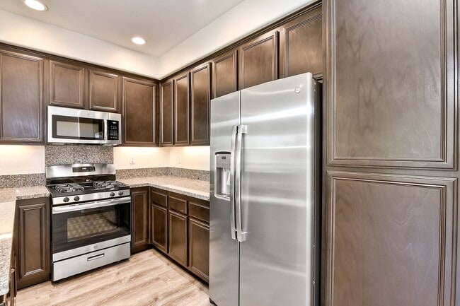 Photo - Show-stopping, Brand-New Townhome in the H...