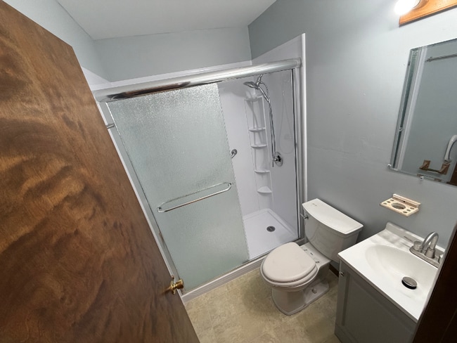 Photo - 144 Flora Dr