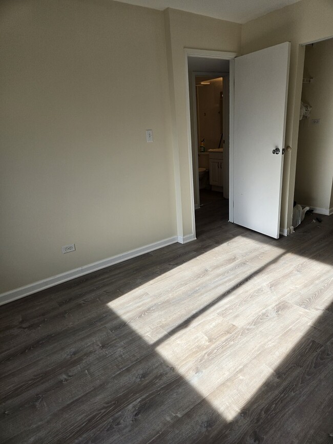 Photo - 925 Casey Ct Unit 5