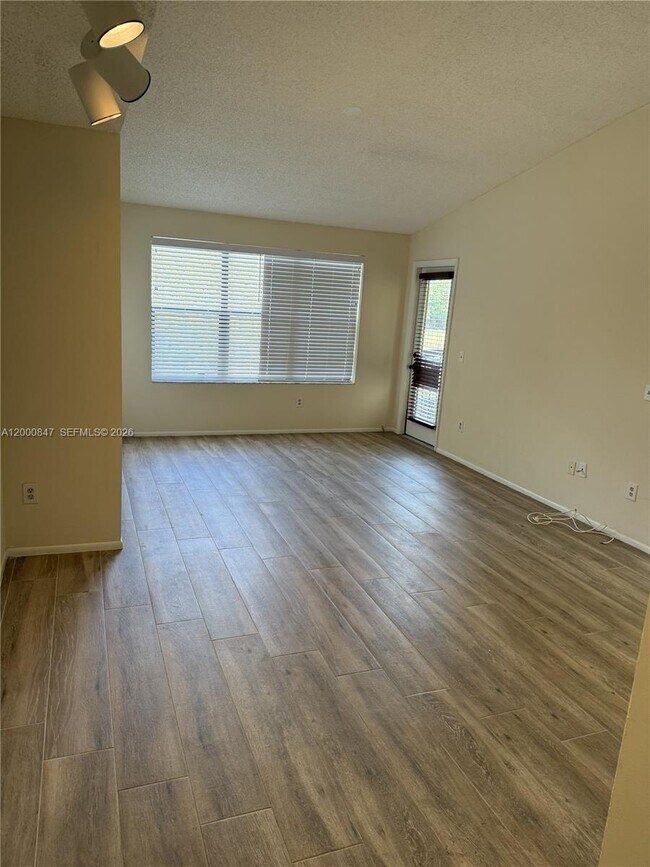 Photo - 4401 W McNab Rd Unit 30