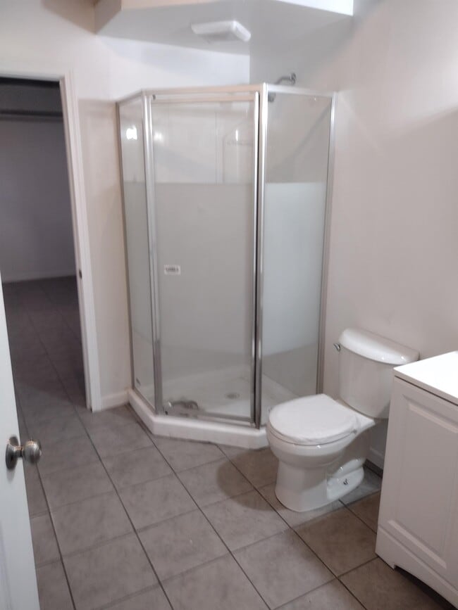 Photo - 5401 Bower Ave