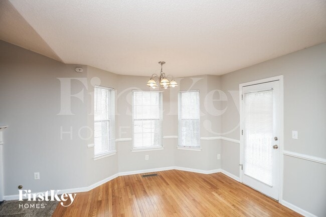 Photo - 43 Ashwood Dr