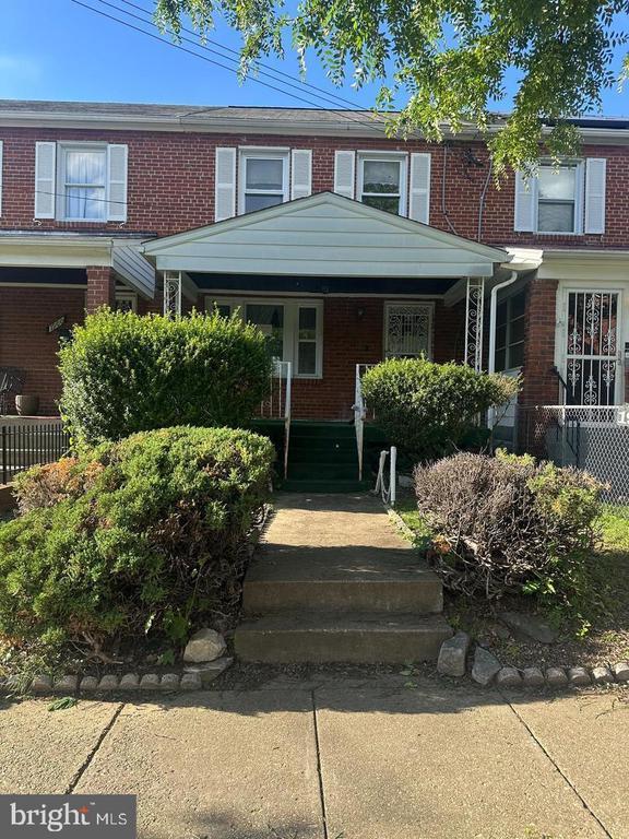 Photo - 1902 T St SE