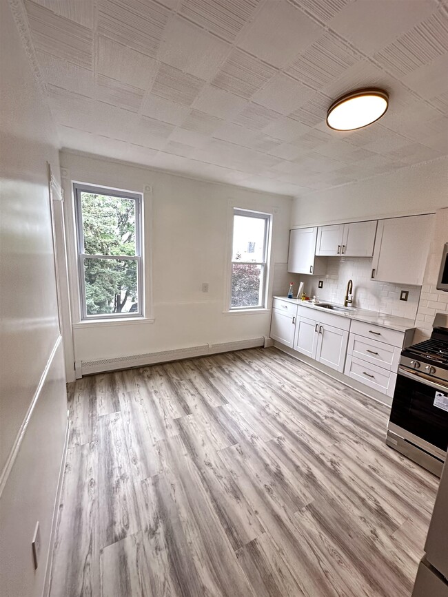 1017 John F. Kennedy Blvd Unit 2