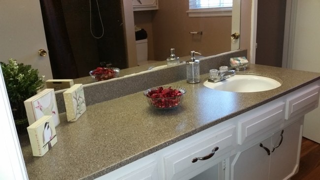 Photo - Southern Elms Apartments