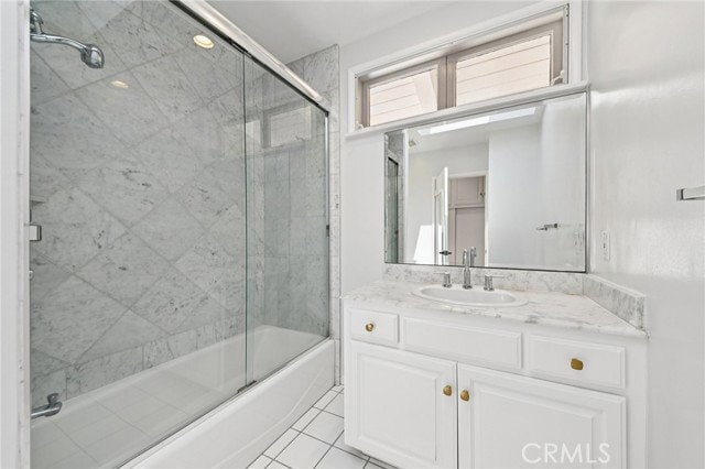 Building Photo - 2415 Vía Sonoma