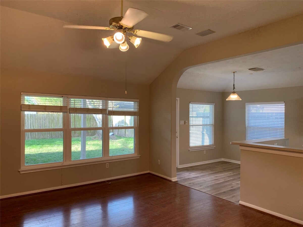 Photo - 3611 Stratford Town Ln