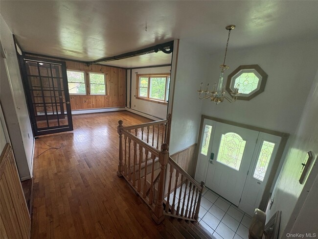 57 Wedgewood Dr